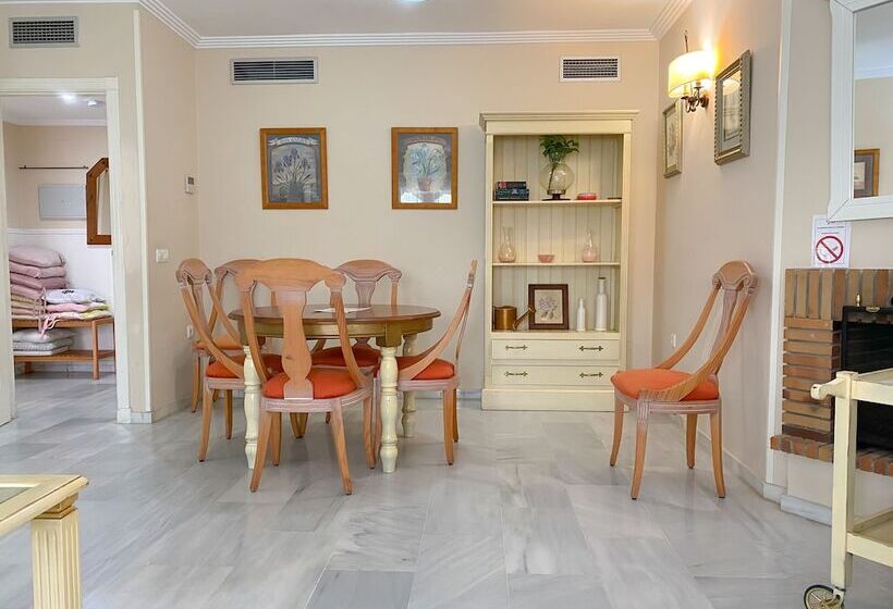 شقة غرفتين, Serinamar  Los Naranjos De Marbella