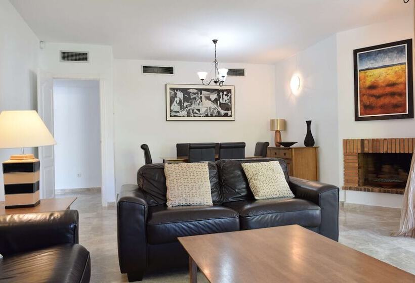Апартаменты 2 Спальни, Serinamar  Los Naranjos De Marbella