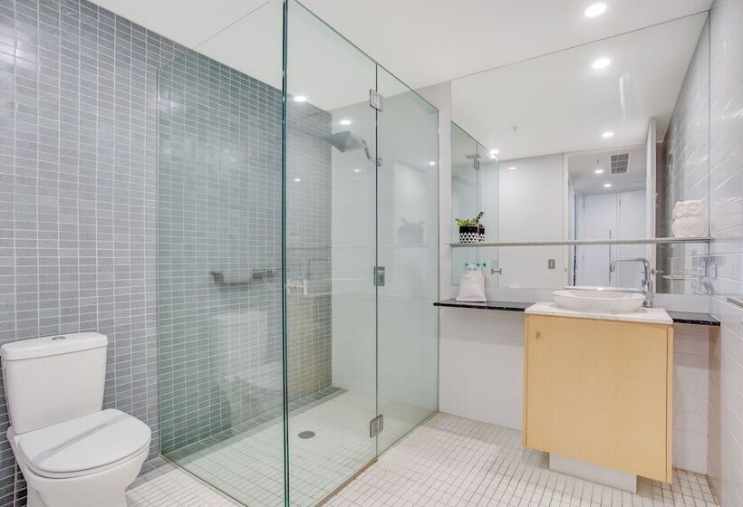 דירת שלושה חדרים, Aria Apartments