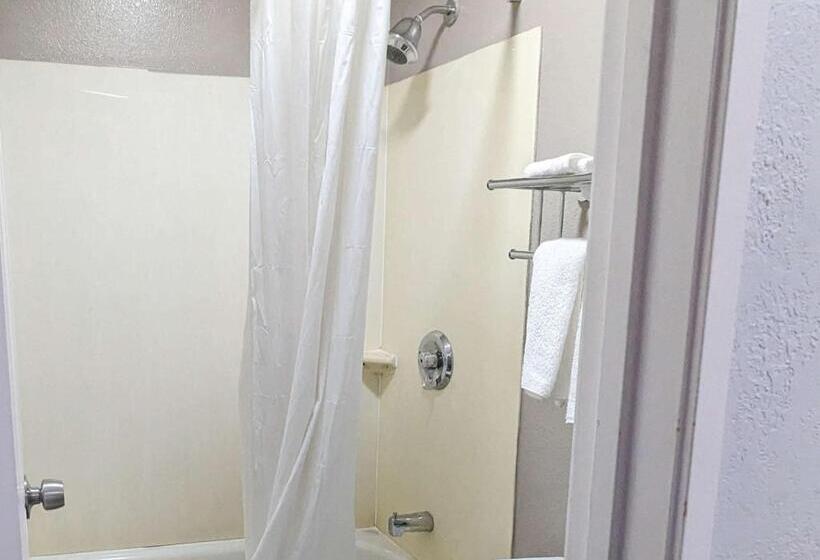 四人标准间, Motel 6 Nashua, Nh  South