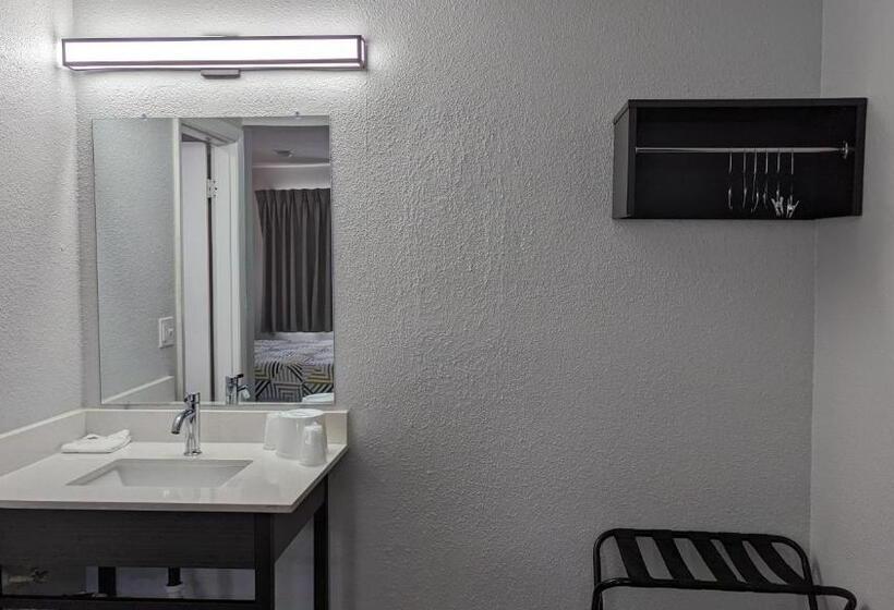 四人标准间, Motel 6 Nashua, Nh  South