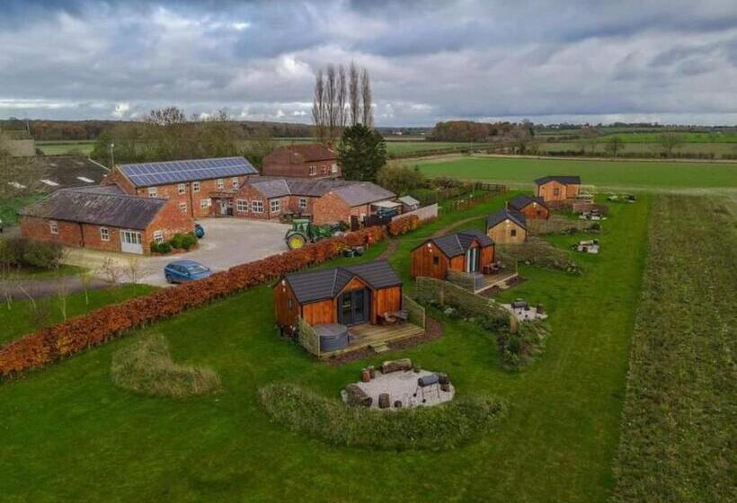 장애인을 위한 스탠다드 룸, Wold Escapes, Highfield Farm