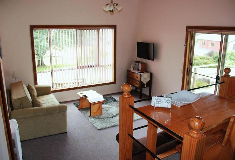 شقة غرفة واحدة, Sherwood View Accommodation