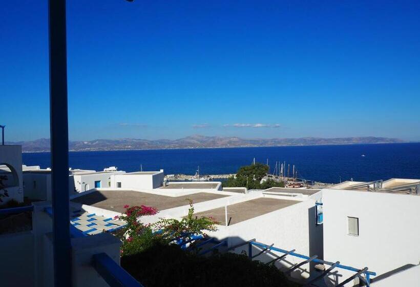 آپارتمان 2 خوابه, Arkas Inn