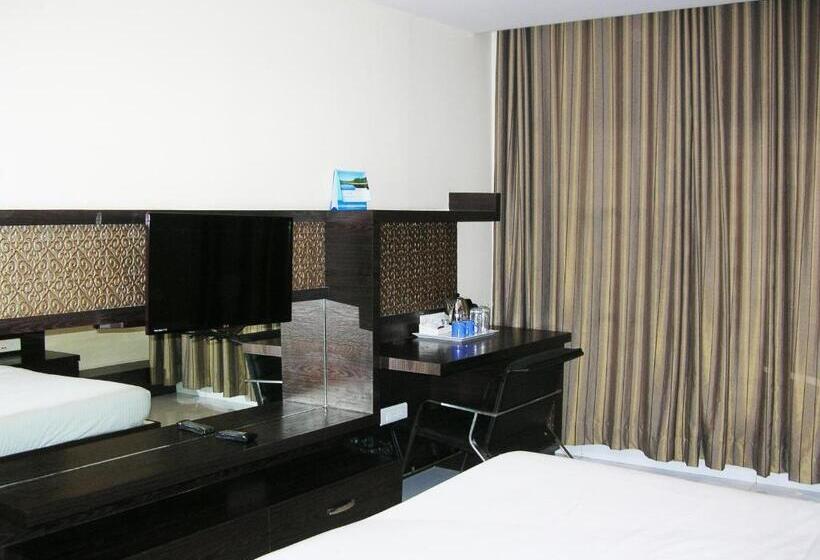 套房, Harsha Residency