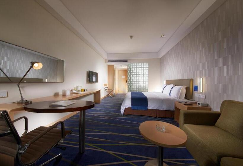 Номер Стандарт, Holiday Inn Express Zhengzhou Airport, An Ihg