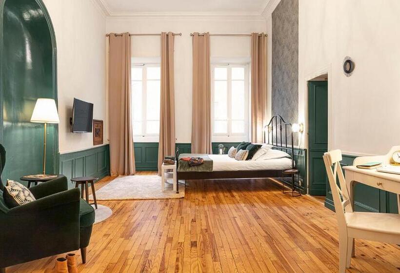 Номер Superior, Les Suites De Sautet