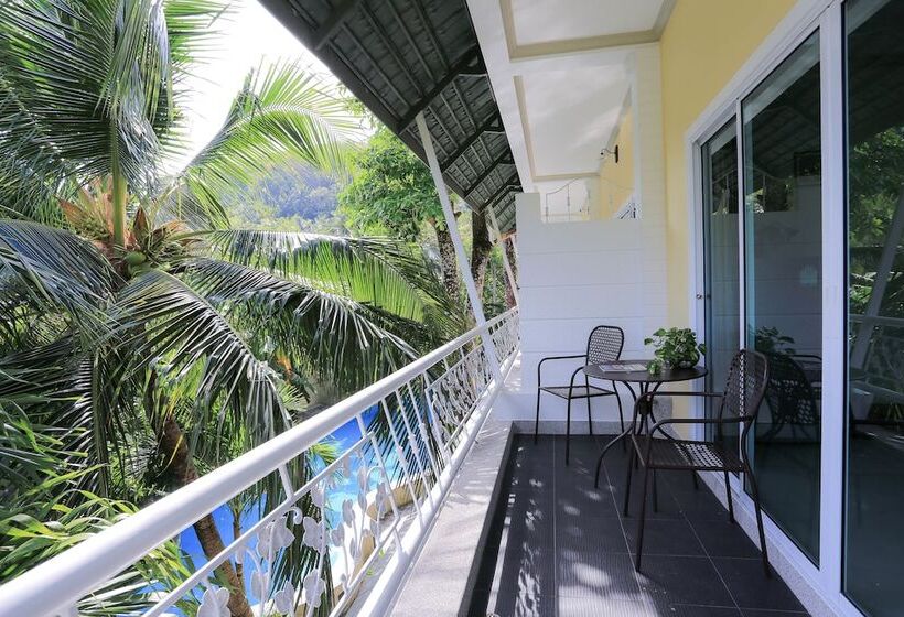 デラックスルーム, Naka Resort