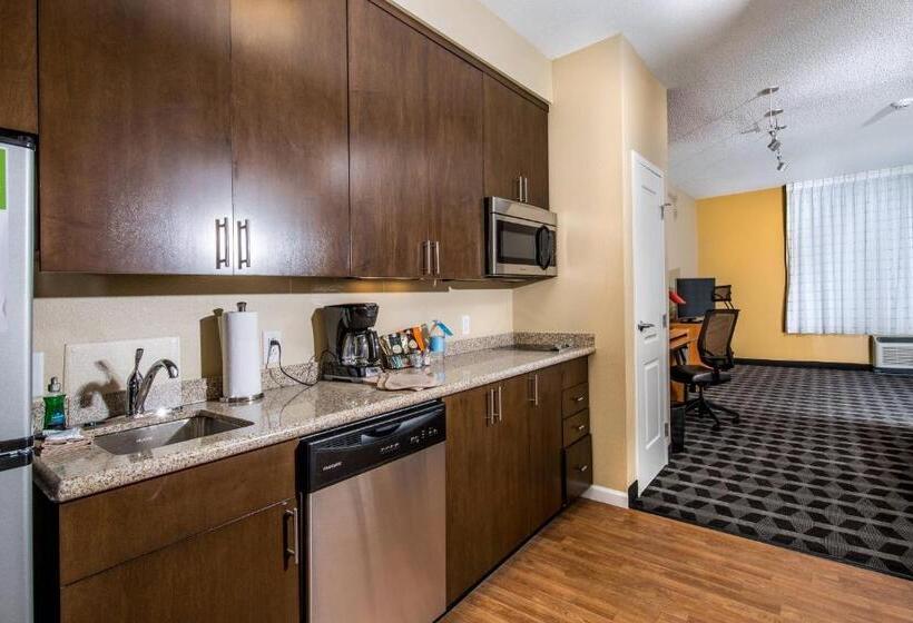 Студио Стандарт Кровать Кинг, Towneplace Suites By Marriott Florence