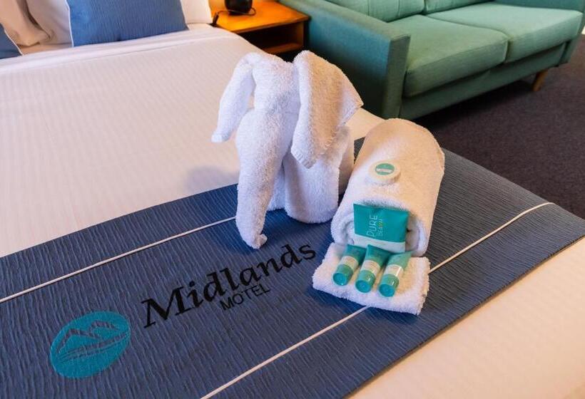 스탠다드 룸, Midlands Motel