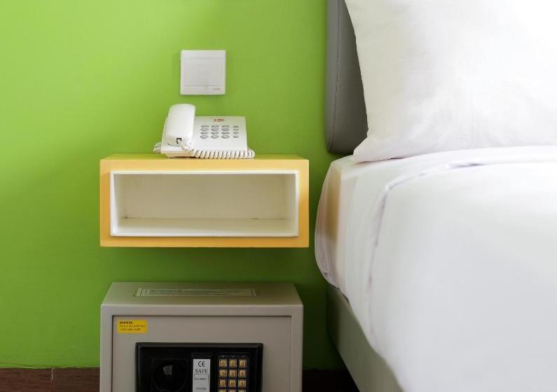 Номер Стандарт, Amaris Hotel Samarinda
