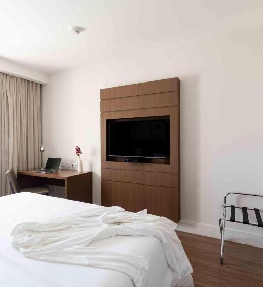 디럭스 룸, Golden Tulip Sao Jose Dos Campos