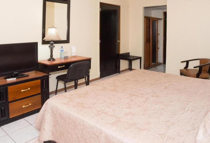 اتاق سوپریور, Tropico Inn