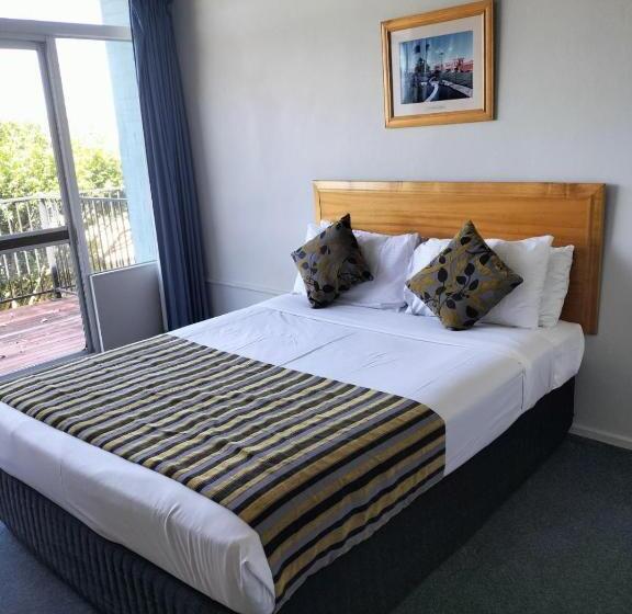 스탠다드 발코니 룸, Toowoomba Motel & Events Centre