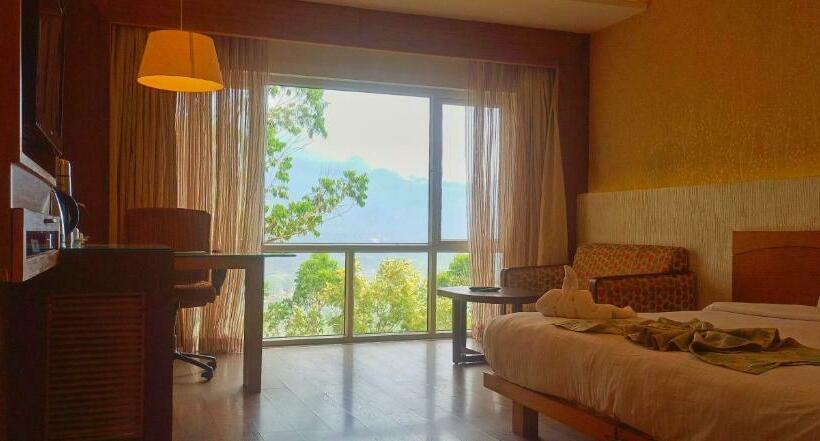 스탠다드 룸, Devonshire Greens   The Leisure Hotel And Spa