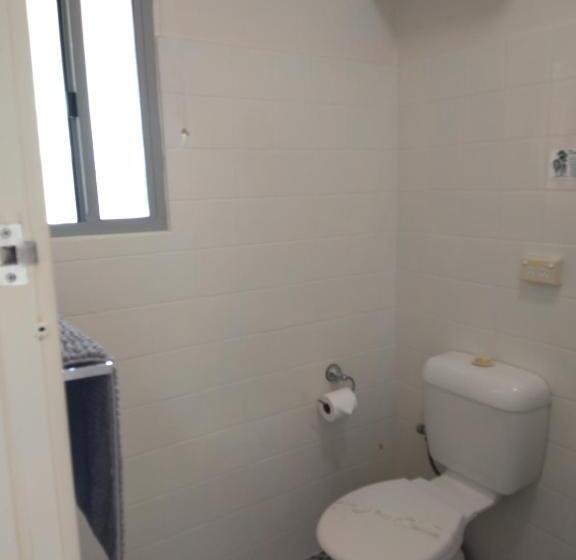 스탠다드 트리플 룸, Inverell Motel