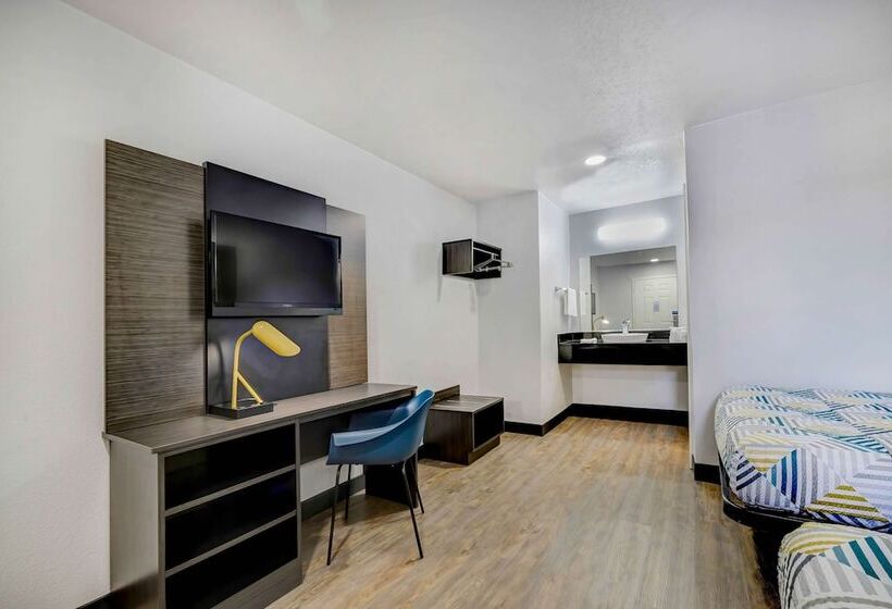 Номер Стандарт 2 Двуспальные Кровати, Motel 6 Denton, Tx  Unt