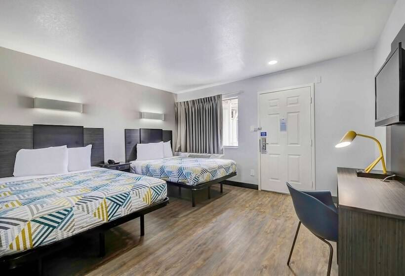 Номер Deluxe, Motel 6 Denton, Tx  Unt