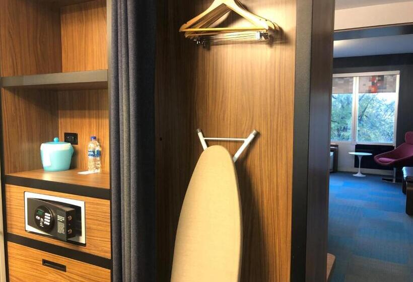 Люкс Кровать Квин, Aloft Raleigh