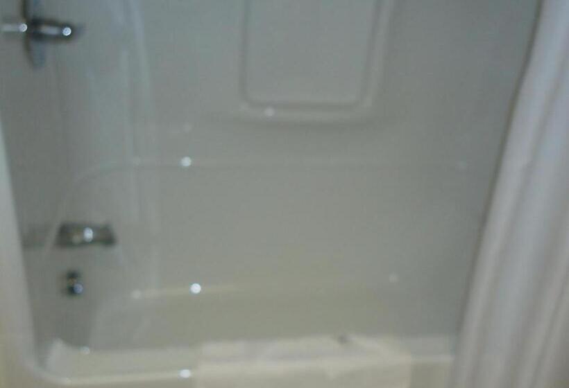 スイート（家族用）, Auberge Bouctouche Inn & Suites