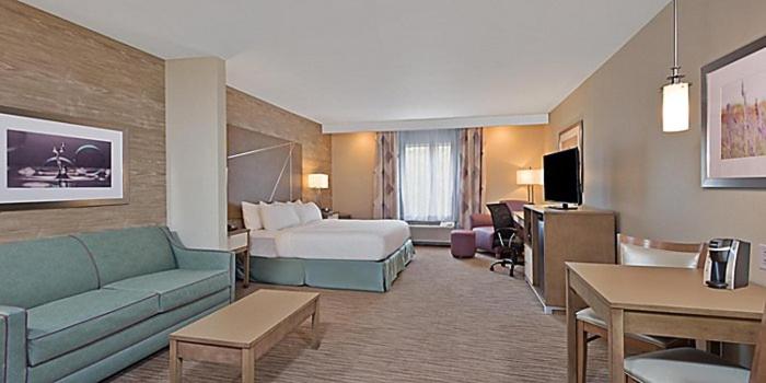 Стандартный Номер Кровать Кинг, Holiday Inn Express & Suites New Cumberland, An Ihg