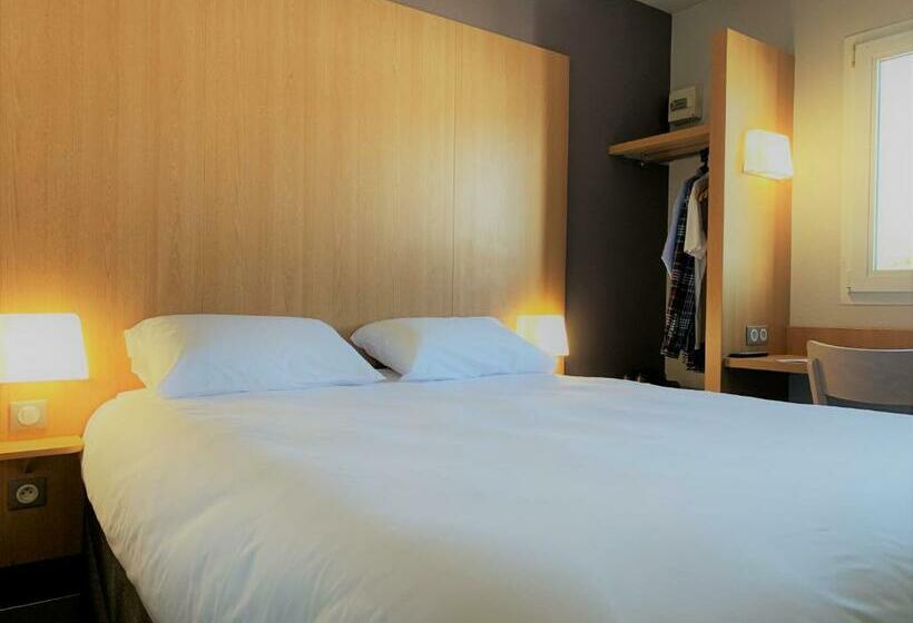 Номер Стандарт, Kyriad Direct Clermont Ferrand Nord Gerzat