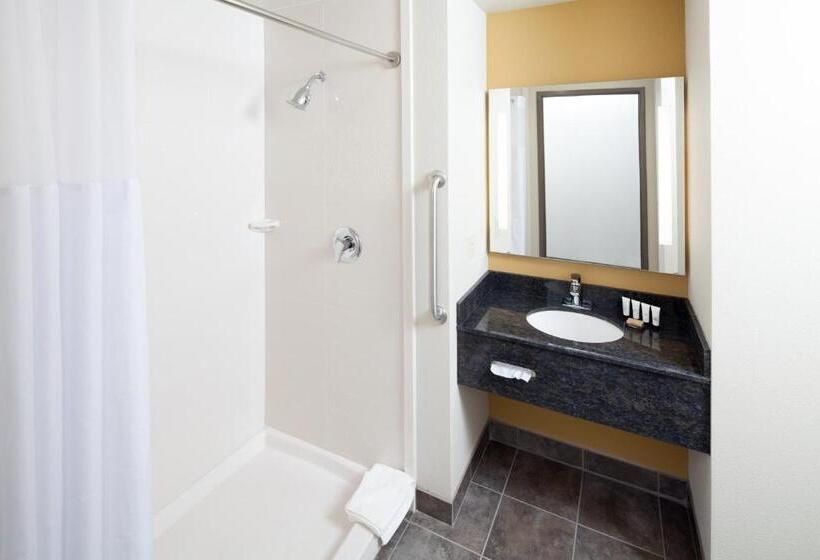 Номер Стандарт, Red Lion Ridgewater Inn & Suites Polson