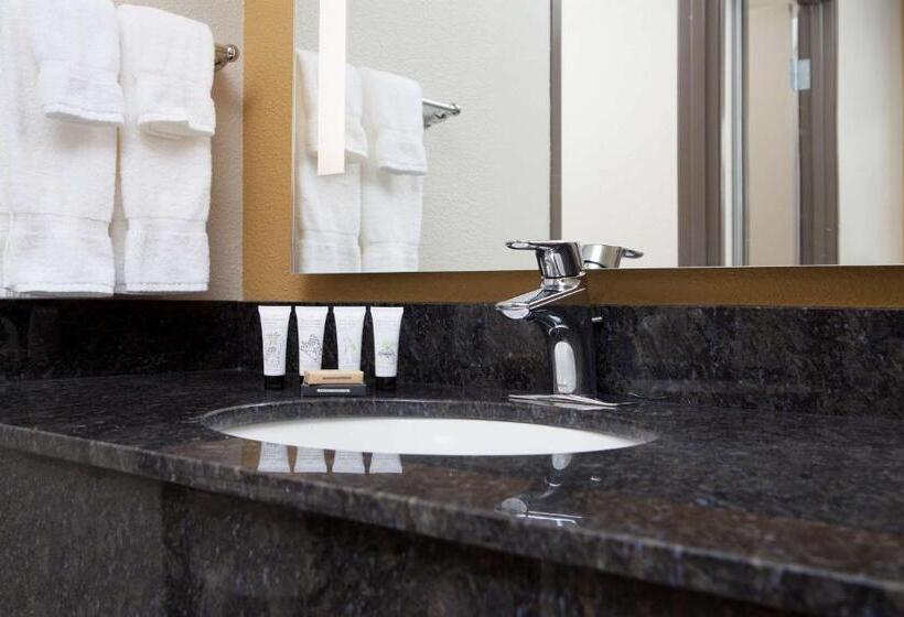 장애인을 위한 스탠다드 룸, Red Lion Ridgewater Inn & Suites Polson