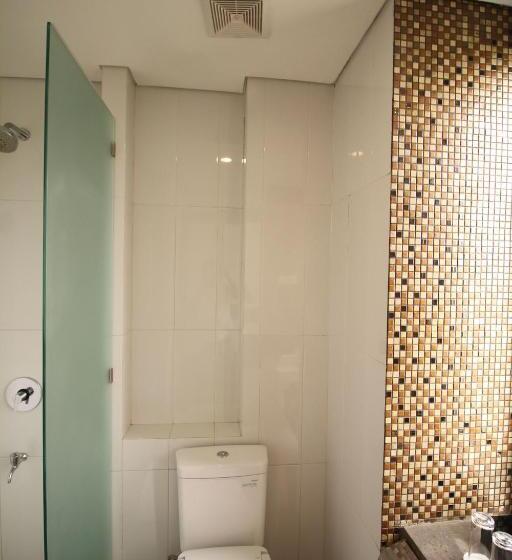 Quarto Deluxe Cama King, Liberta Hotel Jimbaran