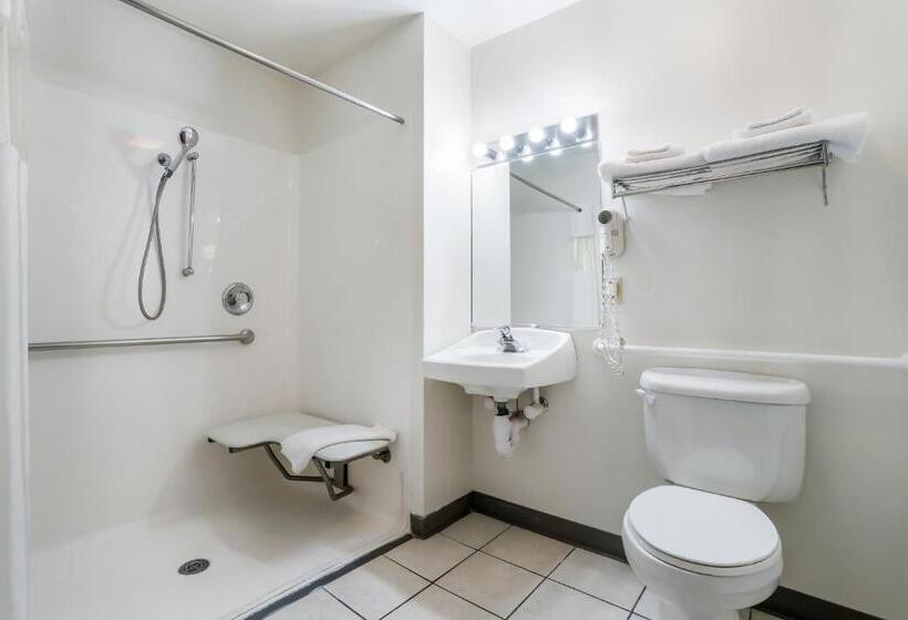 장애인을 위한 킹사이즈 침대 스탠다드 룸, Americas Best Value Inn Green River