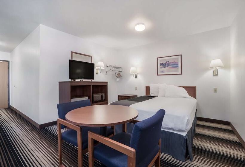 带特大床的豪华房间, Americas Best Value Inn Green River