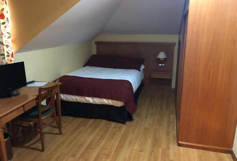 Семейный Номер, Camino Real