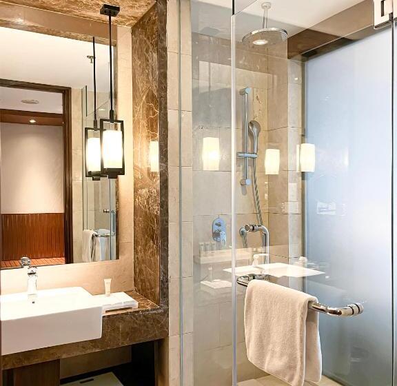 Стандартный Номер Нижний Этаж, Crowne Plaza Bandung, An Ihg