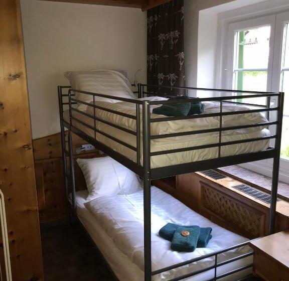 Quarto Familiar, Gasthof Fair