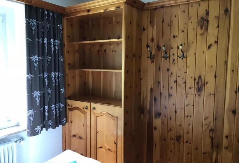 Quarto Estandar, Gasthof Fair