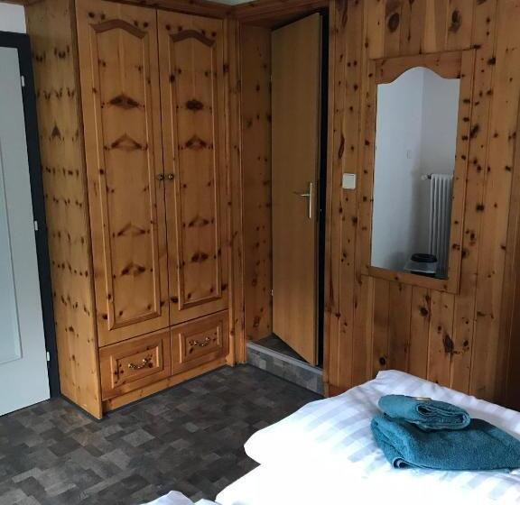 Quarto Familiar, Gasthof Fair
