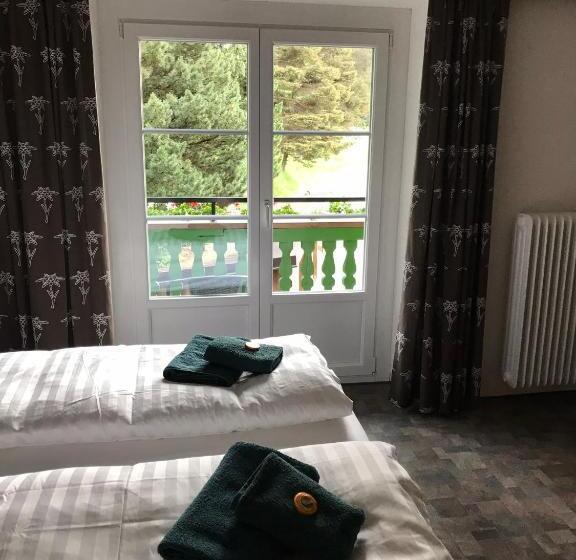 Quarto Familiar, Gasthof Fair