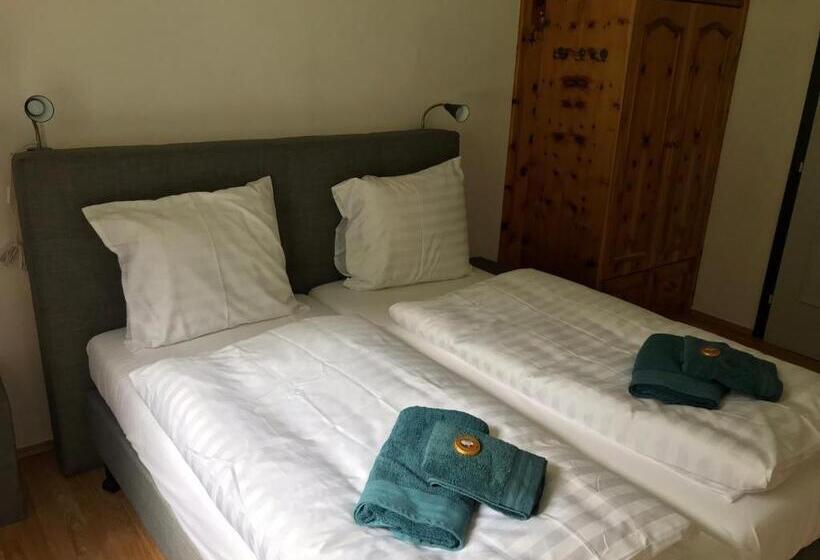 Quarto Estandar, Gasthof Fair