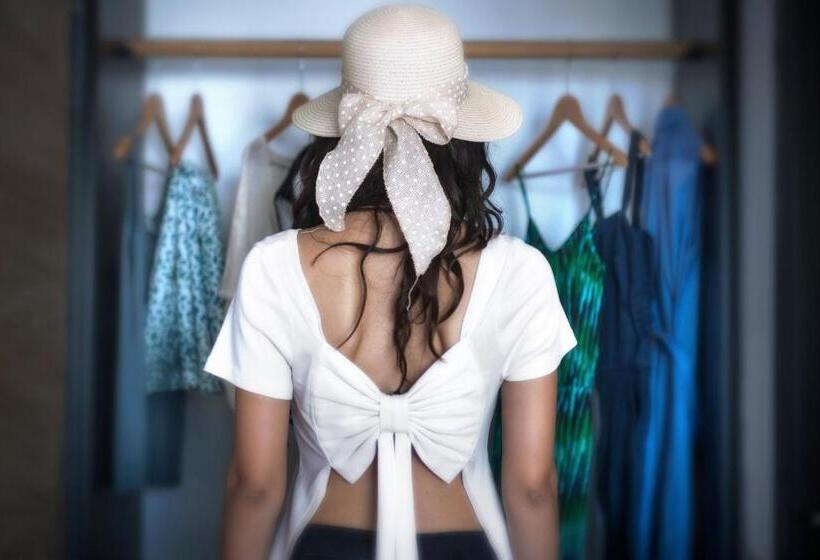 اتاق استاندارد سه تخته با بالکن, Infinity Blue Boutique Hotel & Spa   Adults Only