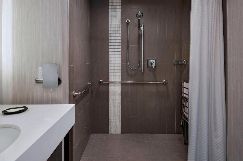 Стандартный Номер Кровать Кинг, The Westin Austin Downtown