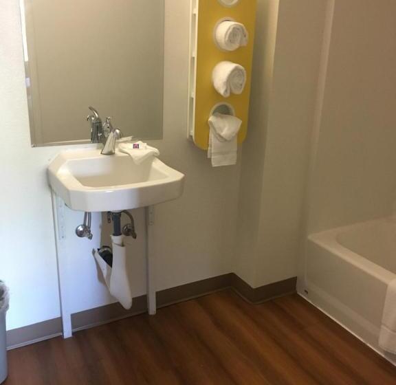 Четырехместный Номер Стандарт, Motel 6 Bremerton, Wa