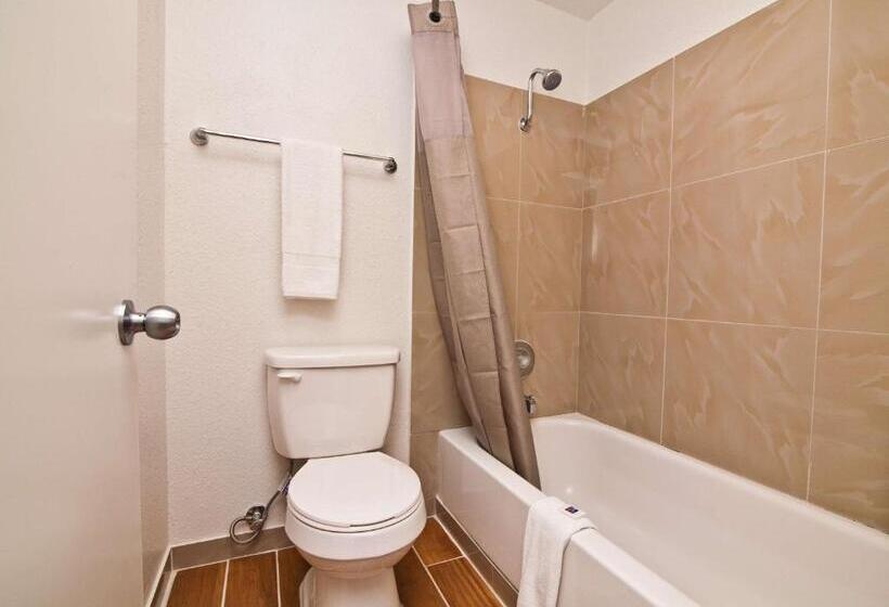 Номер Deluxe Кровать Кинг, Motel 6 Bremerton, Wa