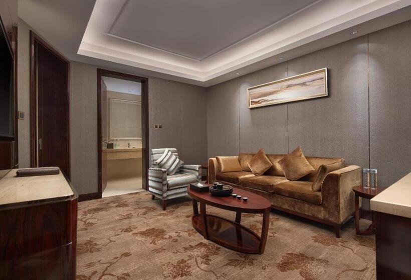 Люкс Повышенной Комфортности, Worldhotel Grand Jiaxing Hunan