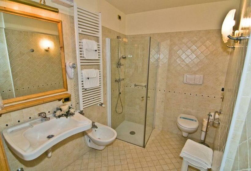 Номер Стандарт, Albergo Valbella
