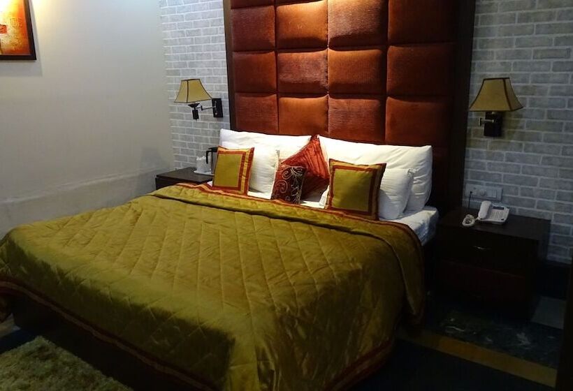 Номер Deluxe, Diplomat Residency