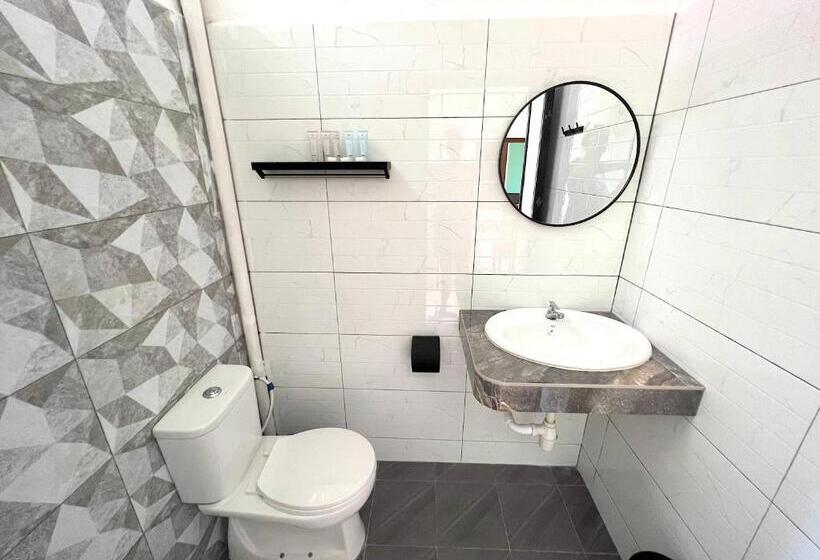 اتاق استاندارد سه نفره, Papaya Resort