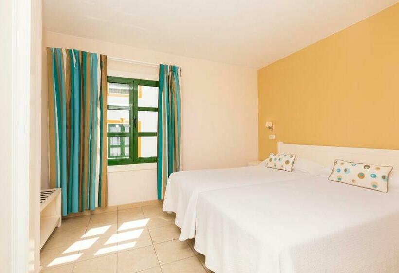 バルコニー付２ベッドルームアパートメント, Apartamentos LIVVO Puerto de Mogán