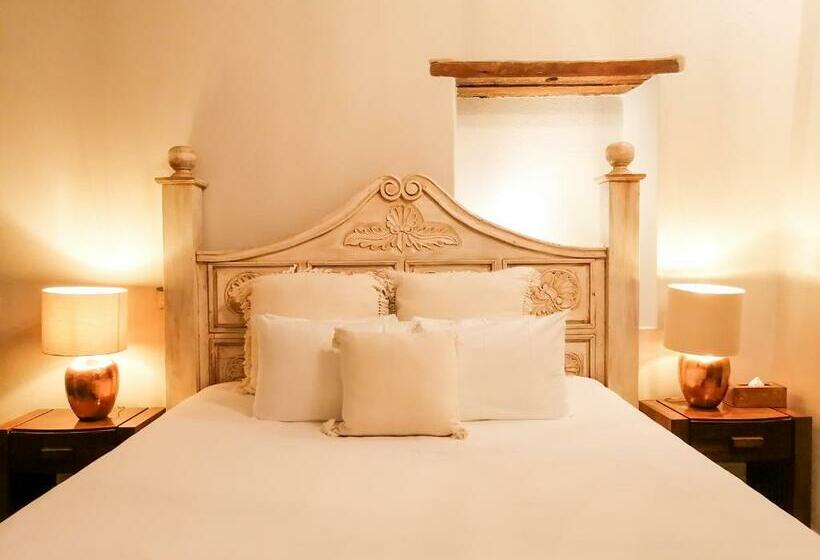ジュニアスイート, Casona Alonso 10  Hotelito Mexicano
