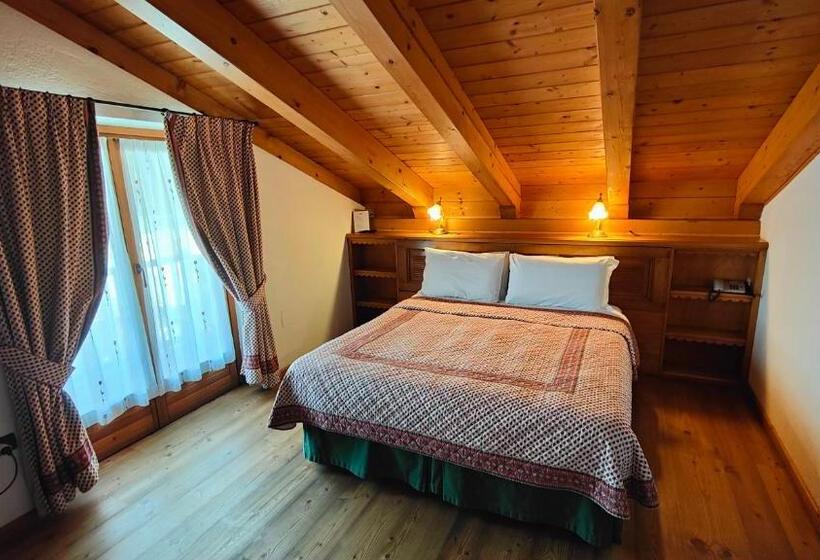 Номер Стандарт, Lo Campagnar
