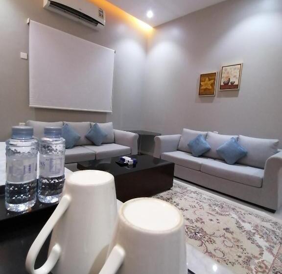 استودیوی استاندارد, المواسم الأربعة للوحدات السكنية